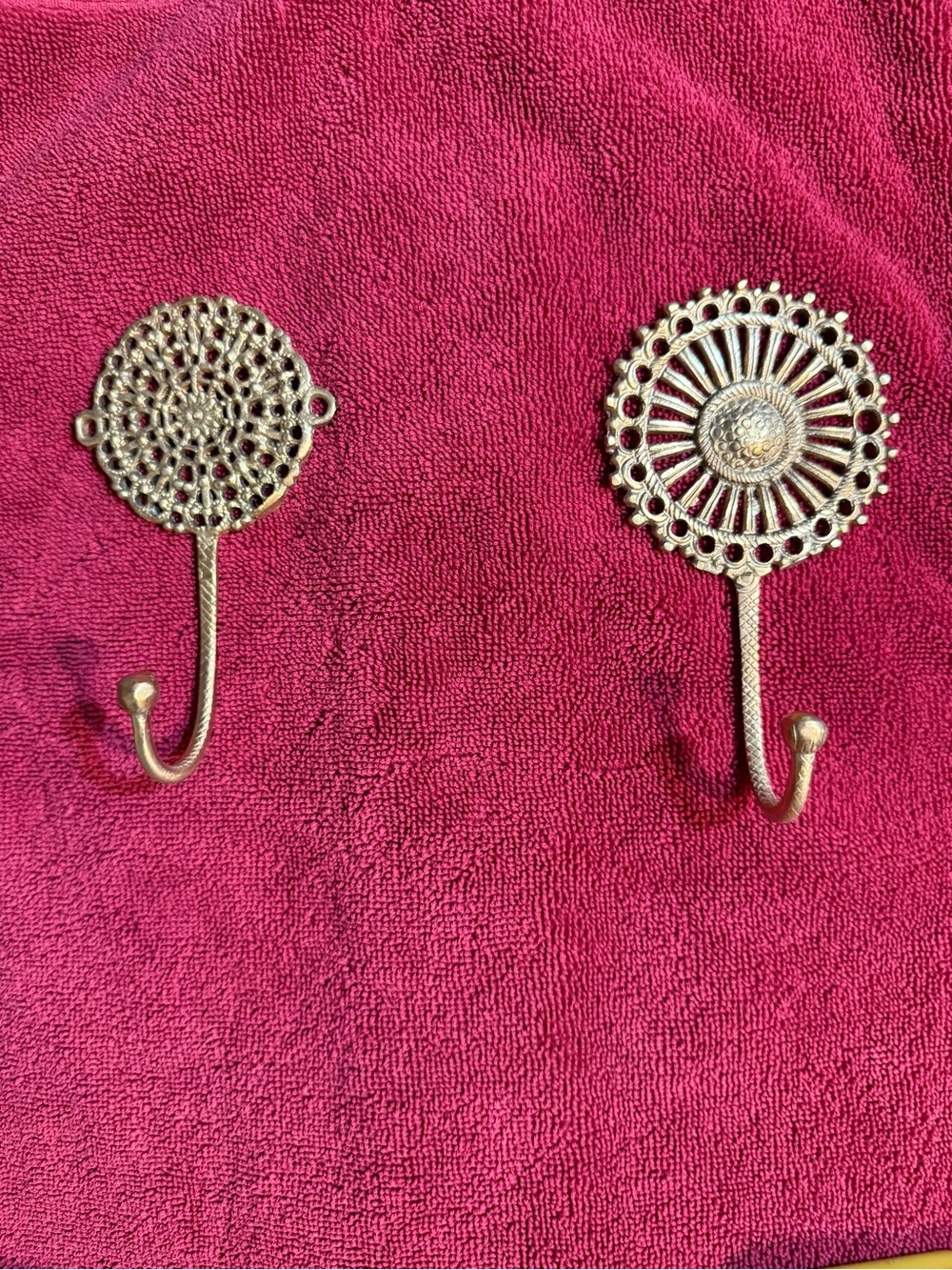 Decorative Gold Wall Hook - Ornate Round Design